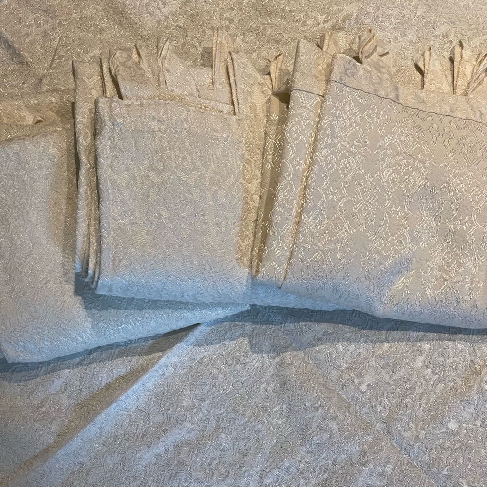 Set of 4 Ivory curtain panels